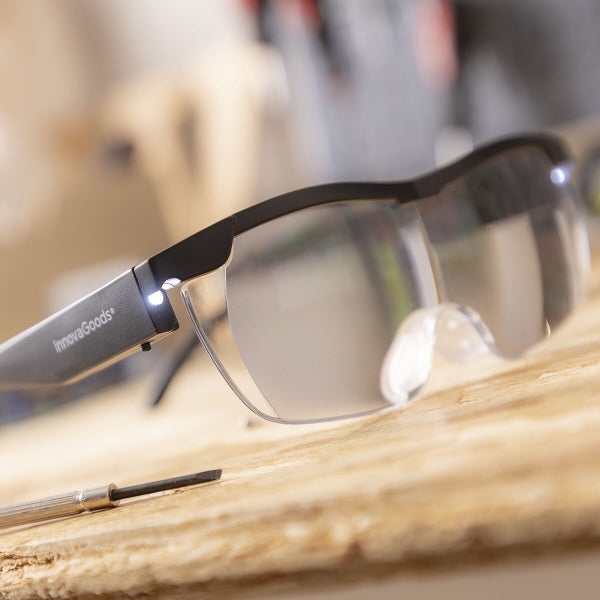 MAGNIFYING GLASSES WITH LED GLASSOINT INNOVAGOODS Shop kitchen home